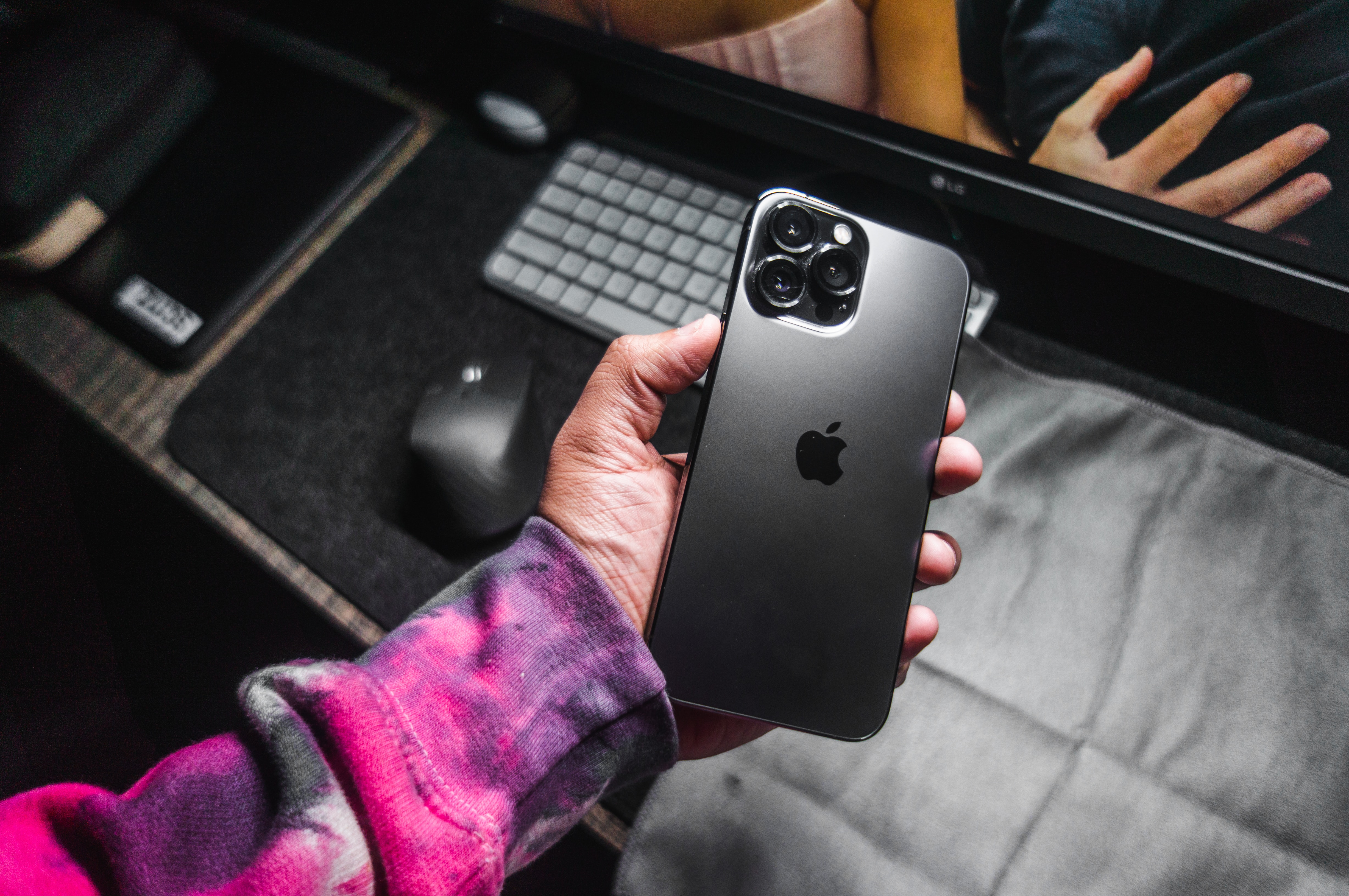 Solid-state buttons: For months, it was rumoured that the iPhone 15 series would feature haptic solid-state buttons that would replace the physical volume buttons. But, the physical volume buttons are still present on the iPhones due to “manufacturing complexity, higher associated costs, and software integration issues”, according to Mark Gurman. Rumours suggest that the iPhone 16 Pro and iPhone 16 Pro Max would get this feature. iPhone 16 Pro