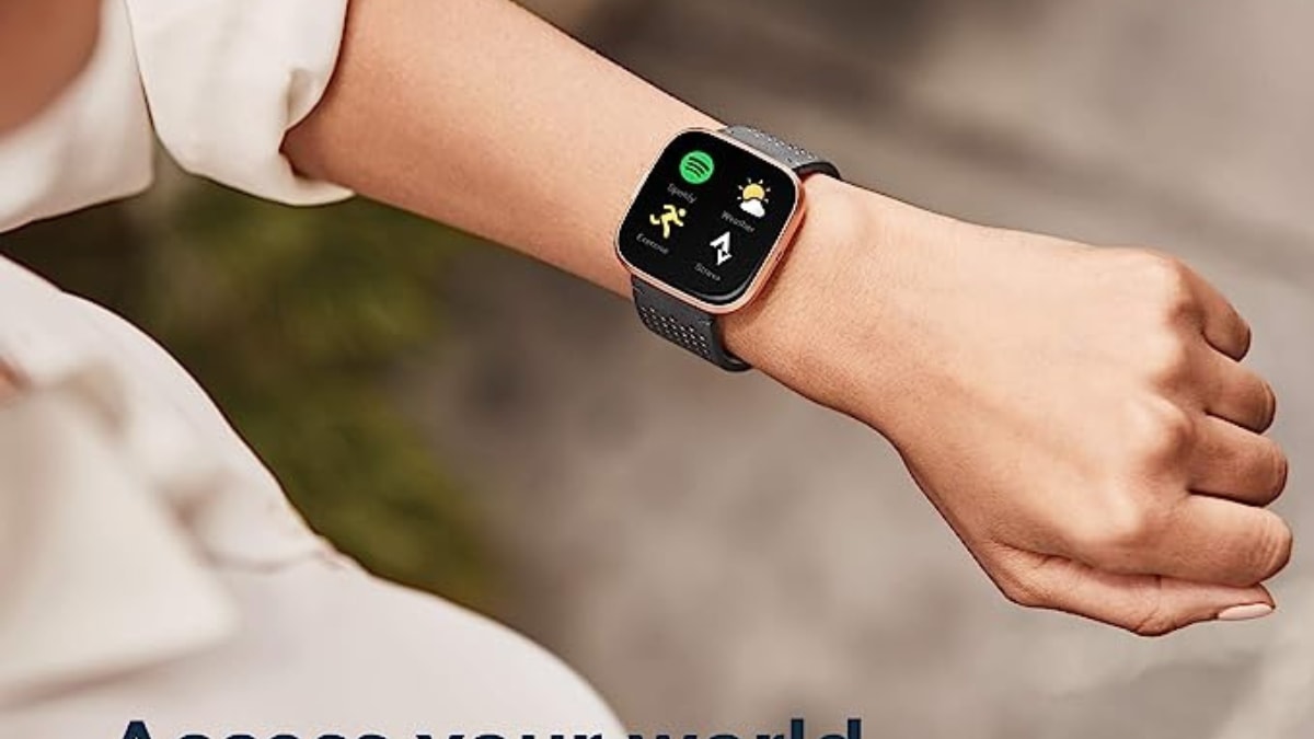 Smart watch price discount in amazon india