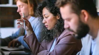 pexels-anna-shvets-5324856