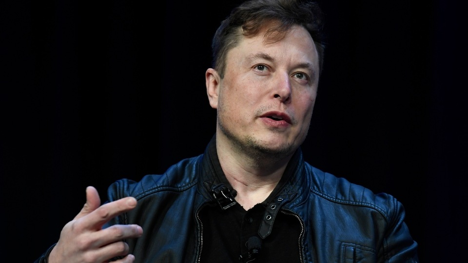 Elon Musk’s fortune slumped $13.6 billion on Thursday