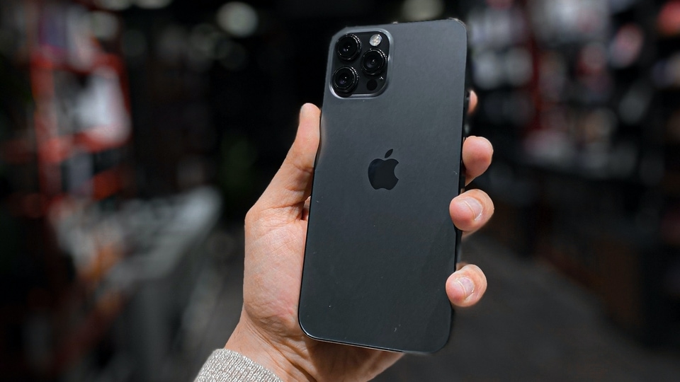 New Apple Leak Reveals Increased Display Sizes For 2024 iPhones