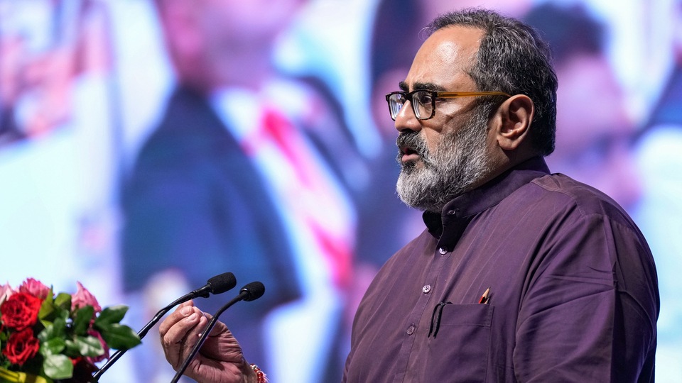 The Centre, however, denied that it ever threatened Twitter of carrying out authorized raids or shutting down its India offices. Rajeev Chandrasekhar
