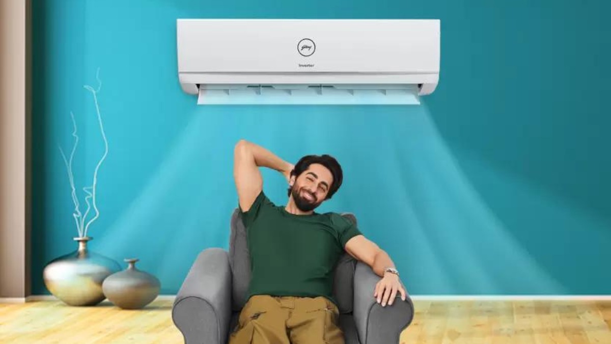 Last one but not the least one in the list is Godrej 5-In-1 Convertible Cooling 1.4 Ton 3 Star Split Inverter with I-Sense Technology. On Flipkart you get it for Rs. 31490 instead of Rs. 45400 due to 30 % initial discount. Last one but not the least one in the list is Godrej 5-In-1 Convertible Cooling 1.4 Ton 3 Star Split Inverter with I-Sense Technology. On Flipkart you get it for Rs. 31490 instead of Rs. 45400 due to 30 % initial discount.