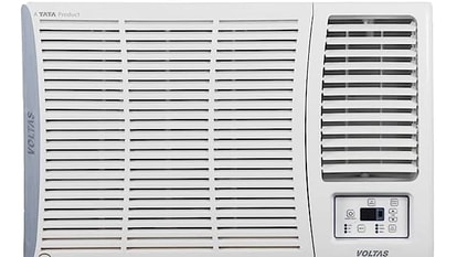 Bring home Voltas 1.5 Ton 3 Star, Fixed Speed Window AC for just Rs. 27999.

 