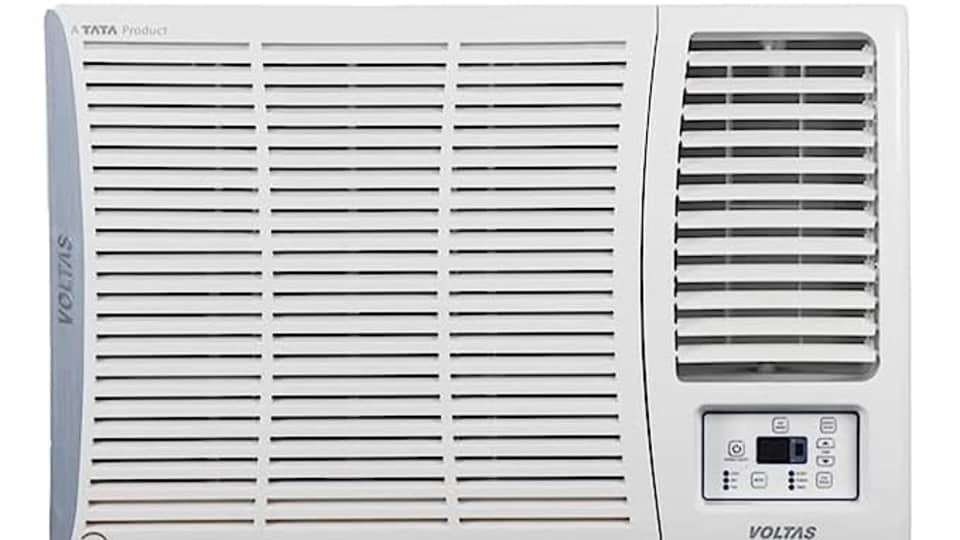 Bring home Voltas 1.5 Ton 3 Star, Fixed Speed Window AC for just Rs. 27999.

 