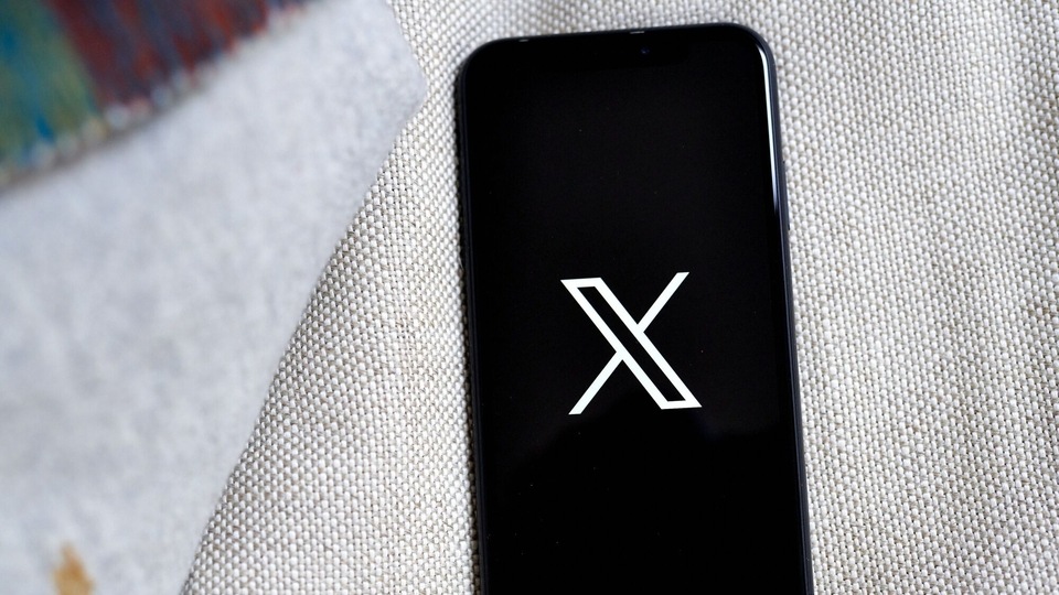 The city of San Francisco has opened a complaint and launched an investigation into a giant “X” sign X