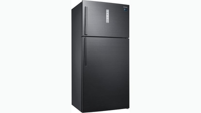 Samsung 670 L 2Fridge is another option for you. It has a capacity that is ideal for a family. The 670 L 2Fridge is available on Amazon for just Rs. 74950 instead of Rs. 95990 with 22 % initial discount.