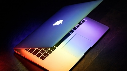 Macbook