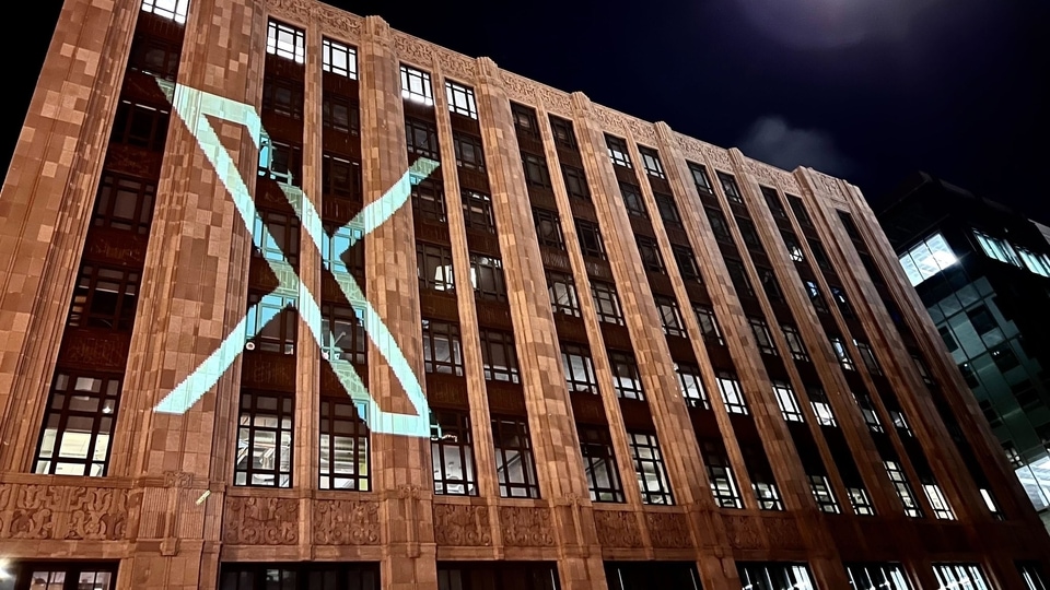 A giant “X” in Twitter headquarters is troubling residents living nearby. X