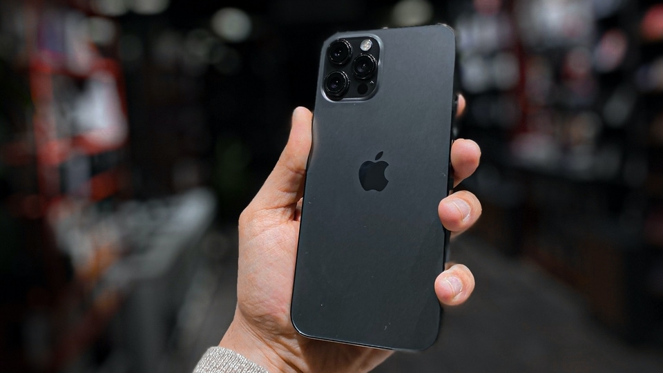 iPhone 15 Pro Max camera upgrades: Tipsters expect huge changes