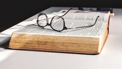 pexels-oladimeji-ajegbile-2908773