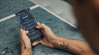 pexels-matheus-bertelli-16094063