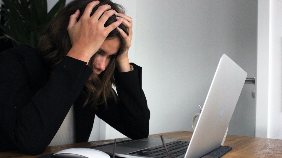 Artificial intelligence (AI) is a leading-edge technology that is contributing to finding innovative solutions to address mental health challenges. AI