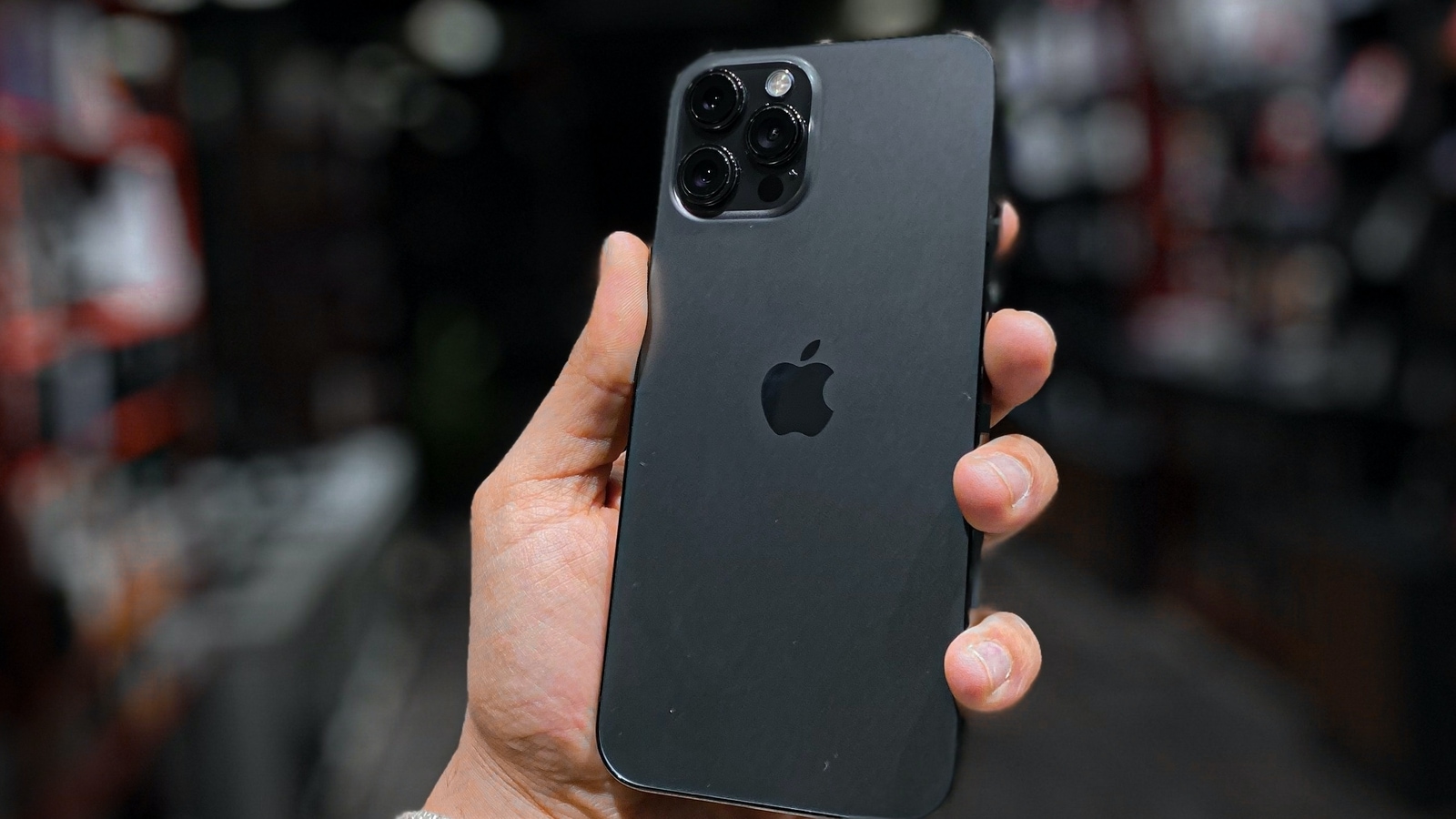 Will Apple iPhone 15 get newly styled cases? Check what the latest leak ...