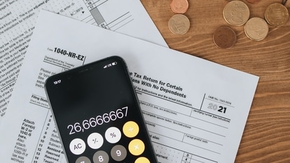 pexels-polina-tankilevitch-6927342