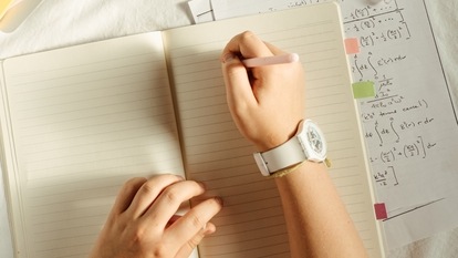 pexels-cottonbro-studio-5184944