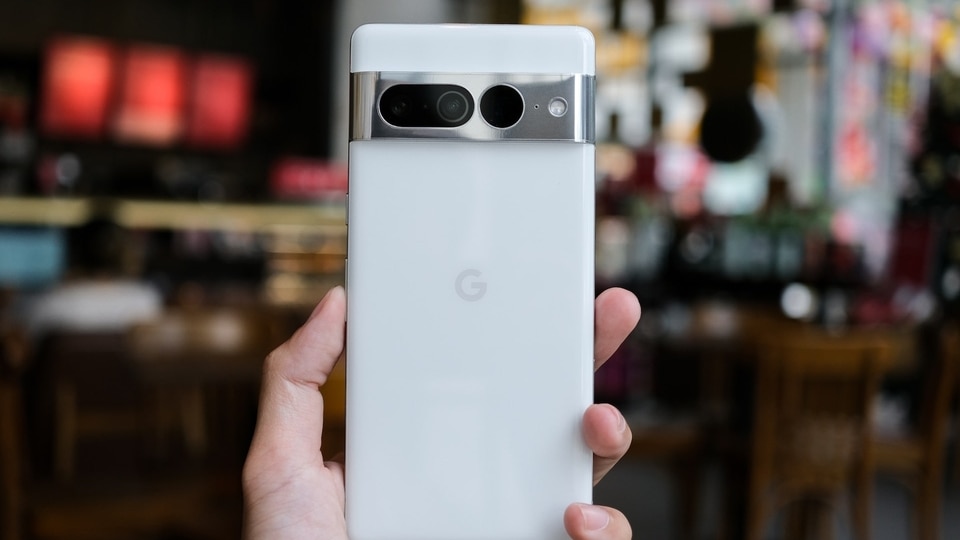 Google Pixel 5 in for review -  news