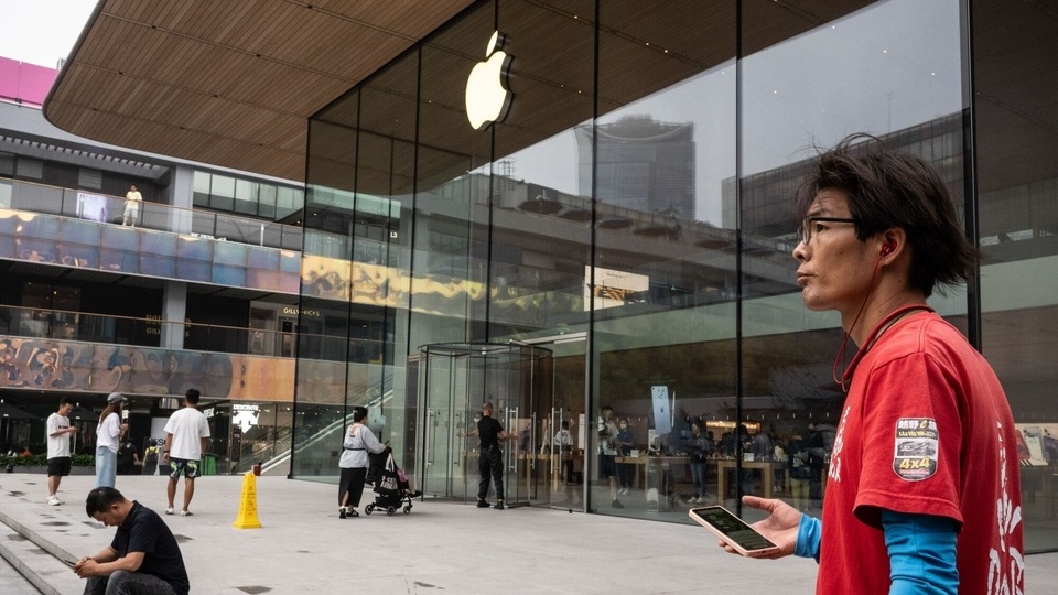 Apple event 2023: Apple hopes new iPhone 15 lineup will boost sluggish sales and excite consumers with new features. Apple event 2023