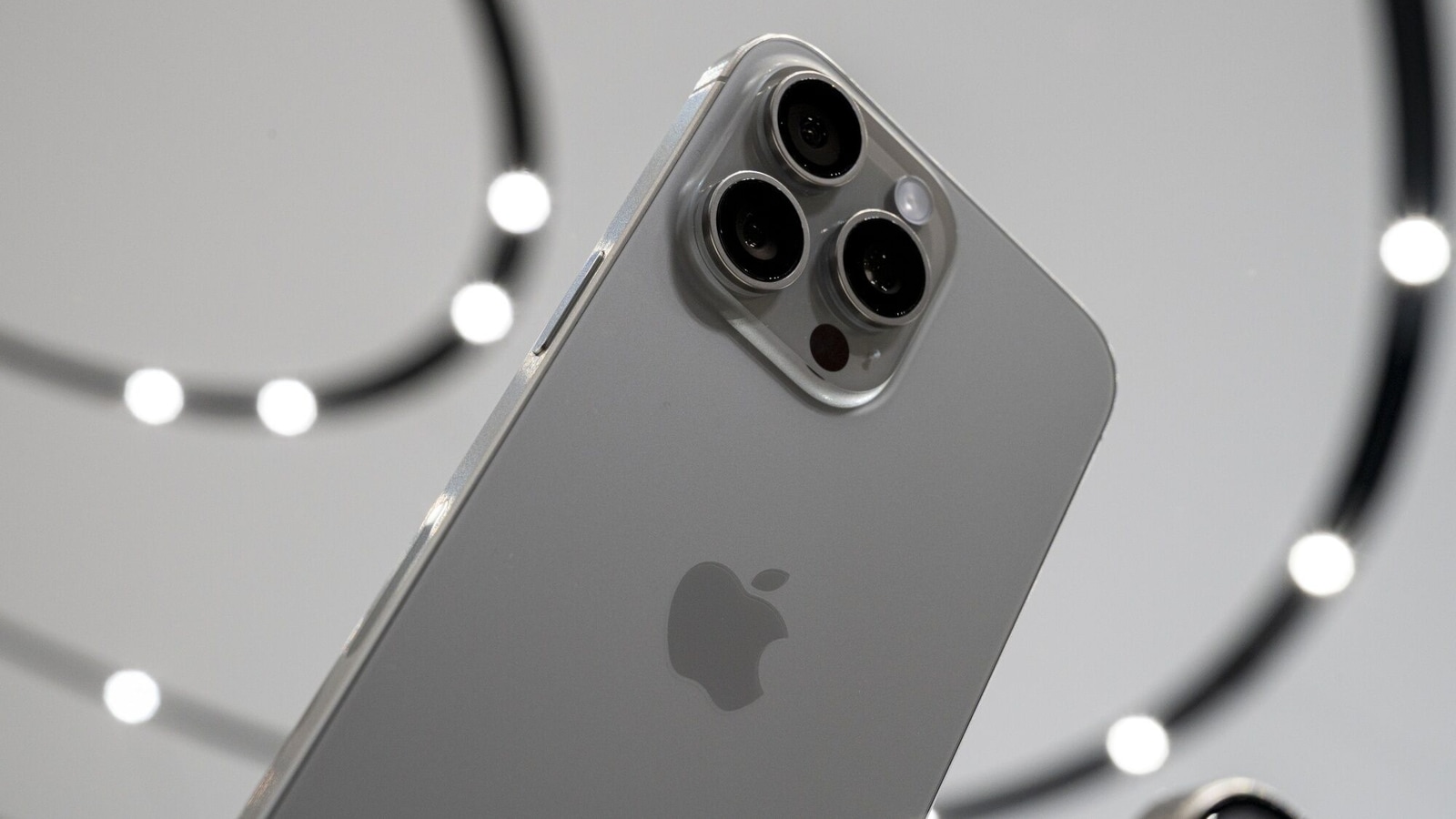 Wyniki AnTuTu pokazują, że iPhone 15 Pro Max to najszybszy iPhone w historii