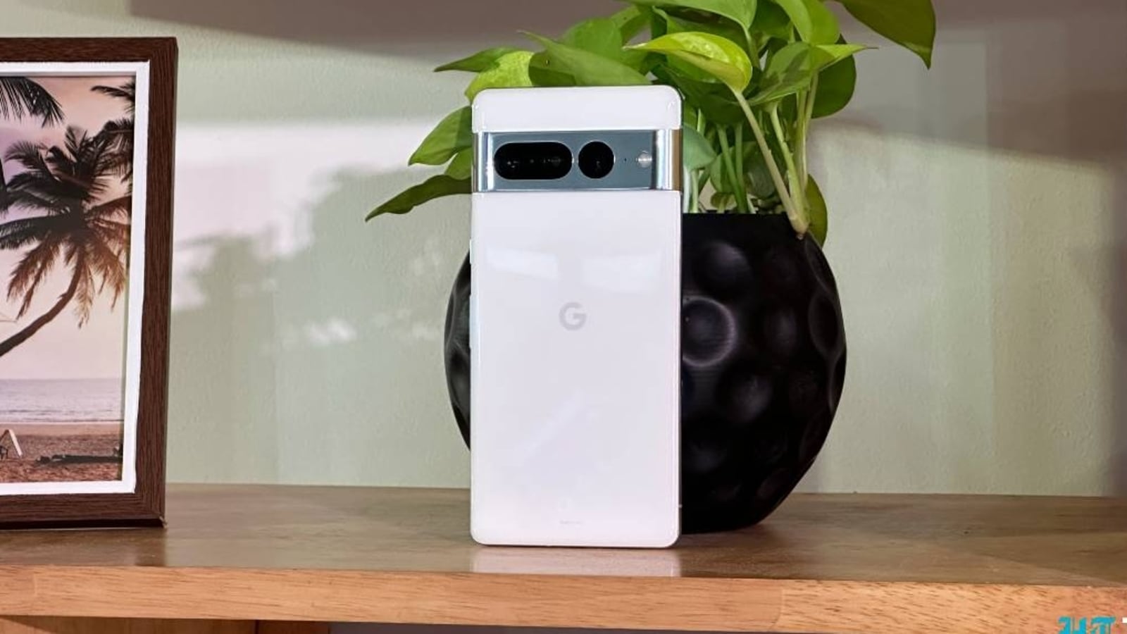 Google Pixel 8 hit by last-moment leaks! Know what to expect from the upcoming launch