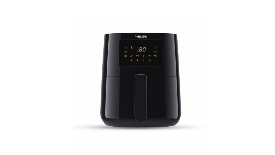 Philips Digital Air Fryer: The Philips air fryer has a capacity of 4.1 L that cooks food with 90 percent less fat. It supports a touch screen with 7 presets and keep warm functionality. It enables users to roast, bake, and reheat food items. The Philips Digital Air Fryer originally retails for Rs.11995, however, from Amazon, you can get it for Rs.8999, giving you a discount of 25 percent.