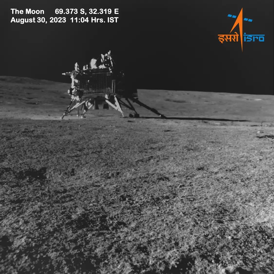Chandrayaan-3 mission touched down the lunar surface on August 23, 2023, making it one of the biggest achievements for India and ISRO. Over the course of its study, Vikram lander and Pragyan rover gave us some amazing facts about the Moon surface. Chandrayaan-3