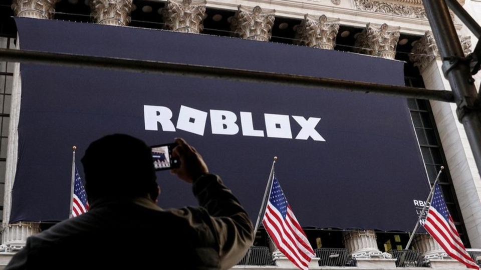 Roblox ultrapassou 10 milhões de downloads no PlayStation desde o  lançamento na semana passada