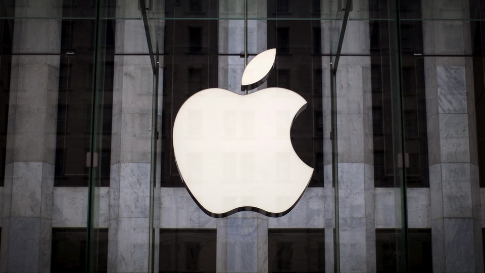 Apple may step foot in the Healthcare sector. REUTERS/Mike Segar/File Photo