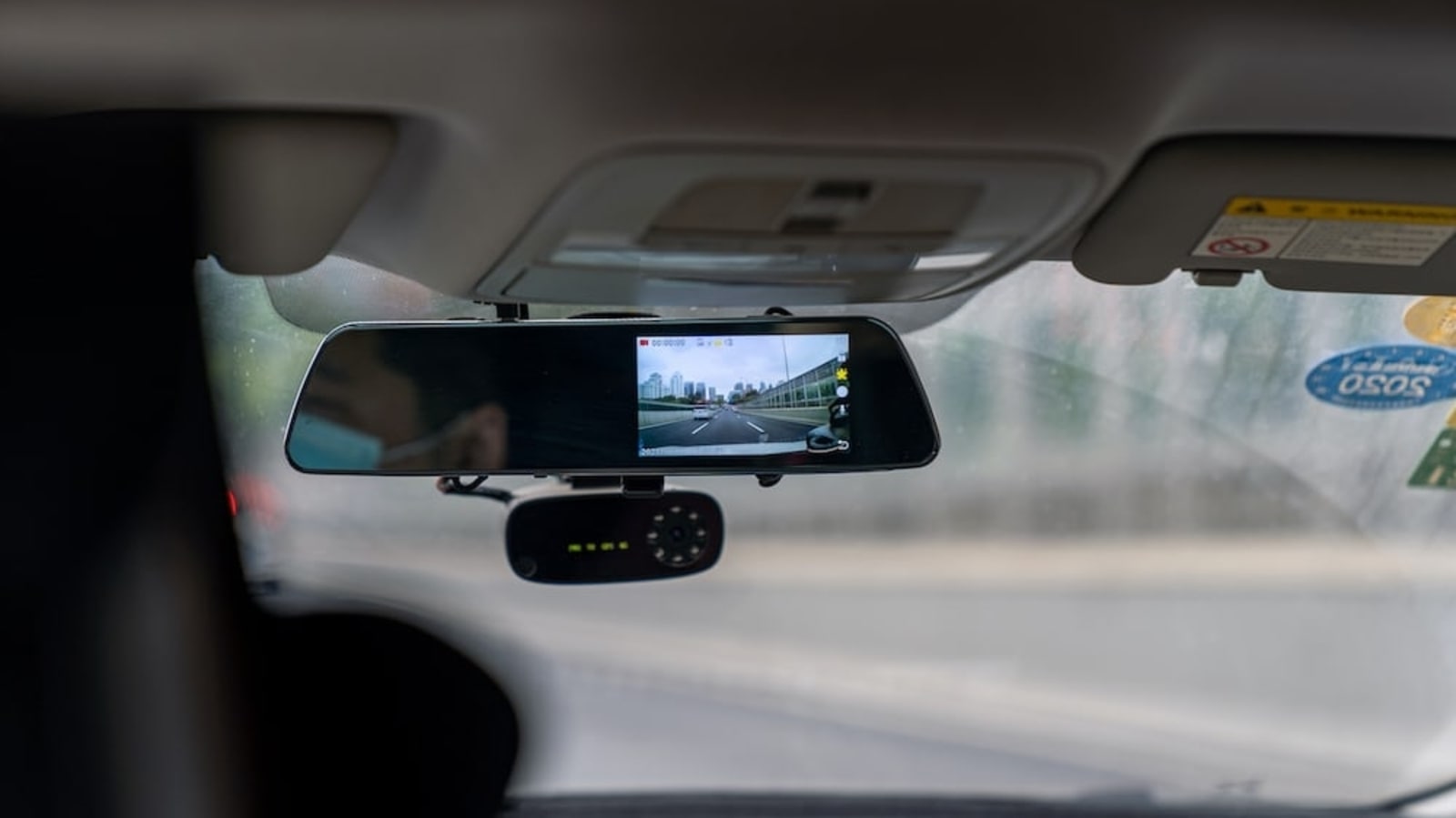 Top 5 most affordable cars with dashcam - Car News