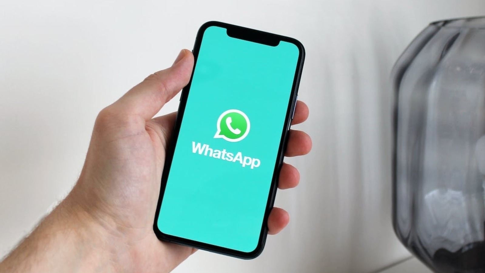 WhatsApp head announces possibility of ads in Status, Channels