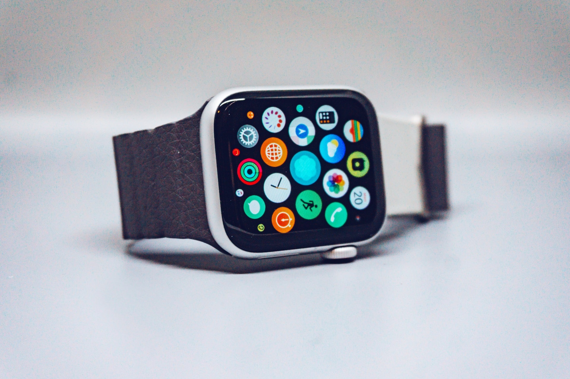 Apple is rumoured to bring three new features to the Apple Watch 10 which are reportedly a blood pressure monitor, sleep apnea sensor, and glucose monitor. However, Gurman is not sure about the new blood-pressure sensor, since the company is facing some hiccups with accurate testing. On the other hand, sleep apnea will be measured based on the user’s blood-oxygen levels. Apple Watch