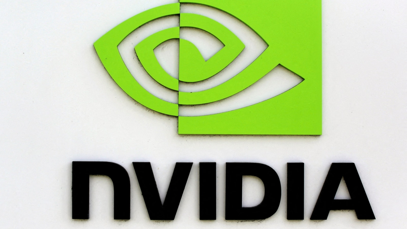 Nvidia Fails to Satisfy Lofty Investor Expectations for AI Boom