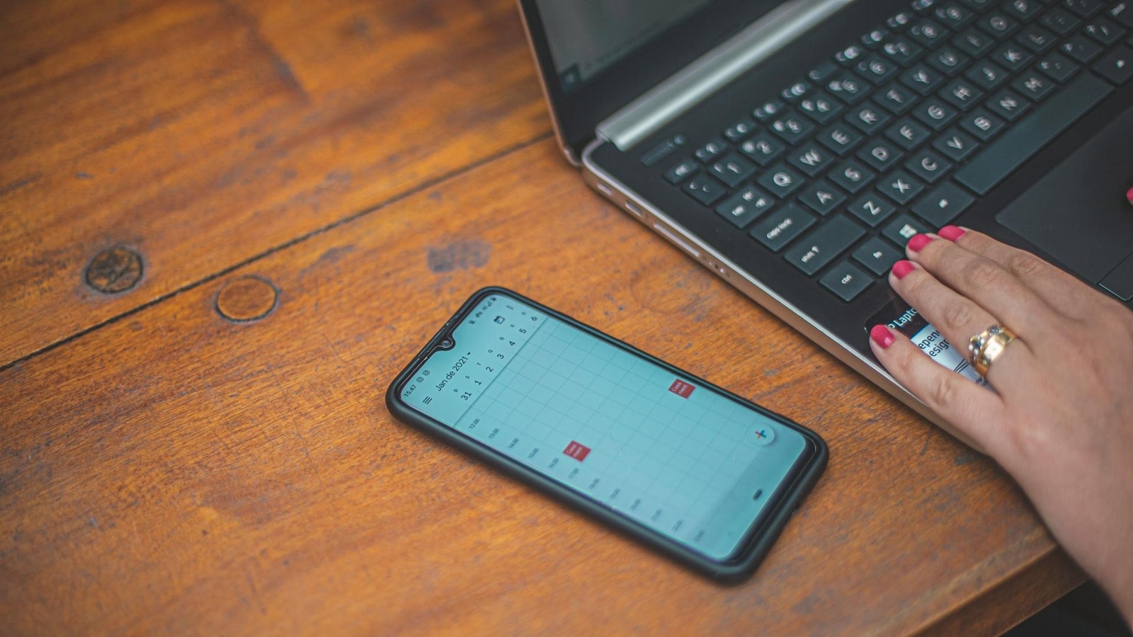 Google Calendar might soon say goodbye to Android Nougat and older versions, favouring security and improved features. Google Calendar