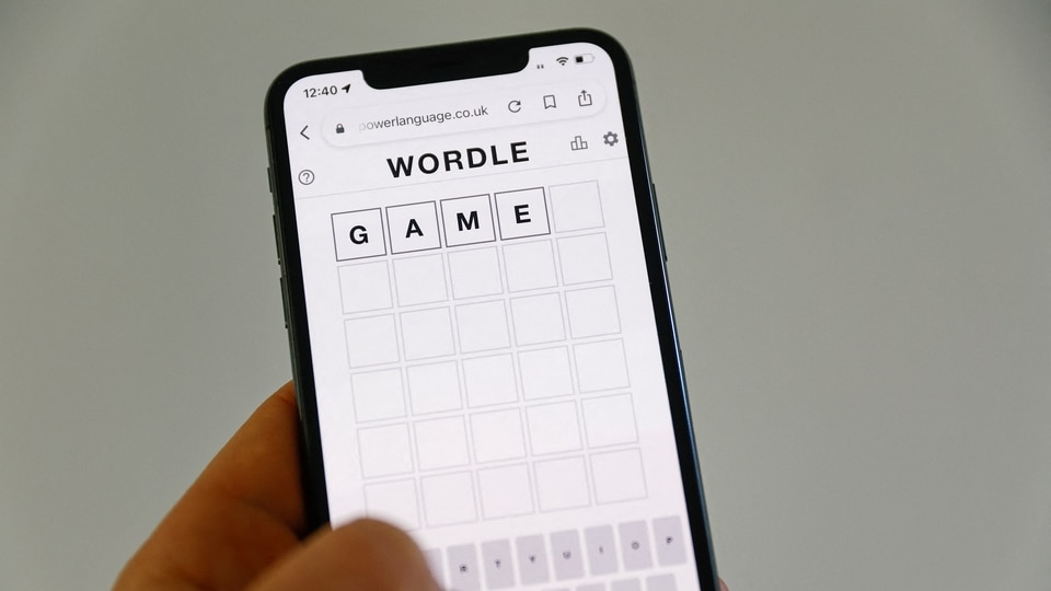 Forget Wordle, you can now play Connections on iPhone and Android