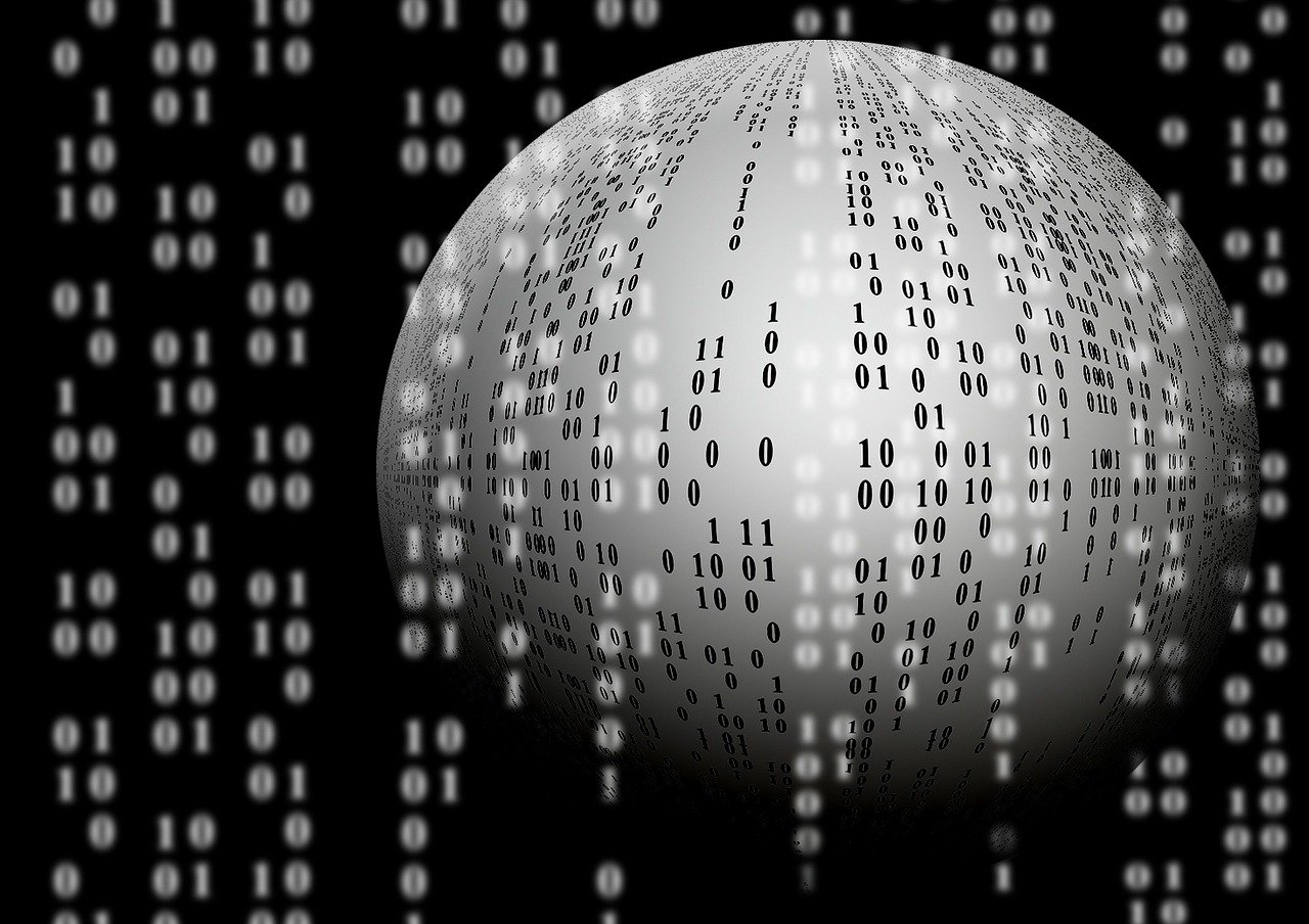 Python: Python's versatility and readability make it indispensable for tech professionals. It is useful in diverse domains, including web development, data science, artificial intelligence, and automation. Python's simplicity makes it a go-to language for various projects. You can try the Programming Hub app to learn Python efficiently. Python