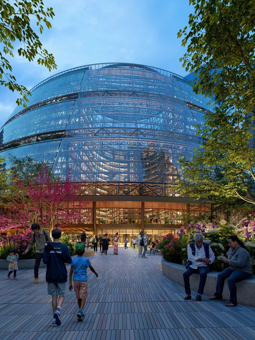 Google will be redeveloping the Thompson Center for the 21st century office while honouring its iconic structure and relevance, it says. The company will be working with The Prime Group and Capri Investment Group. In a statement, it added,“Chicagoans will soon see construction activity at the site of the Thompson Center, starting with fencing going up around the perimeter early next year.” Google Chicago office