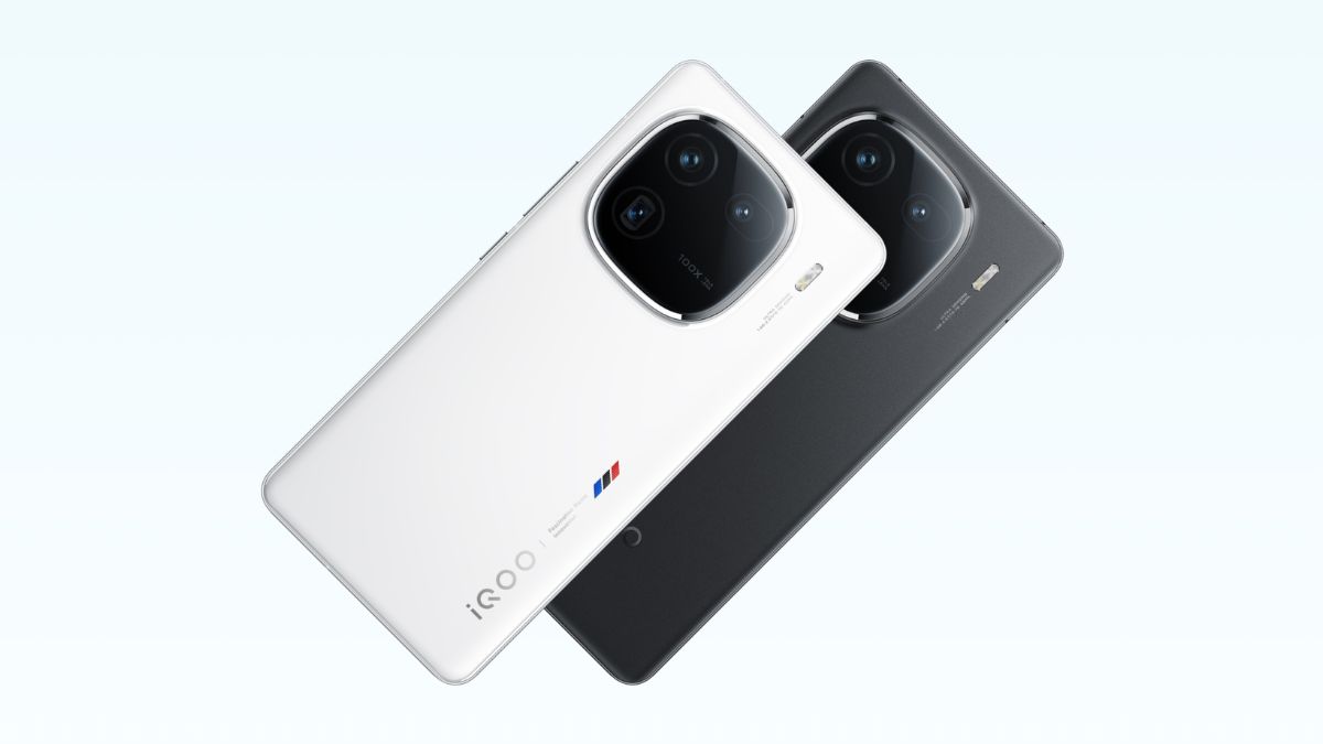 iQOO 12 - iQOO 12, which is the current flagship smartphone of the company, is usually priced at Rs. 52999. As part of the anniversary offer, it can be purchased with a discount of Rs. 3000 for as low as Rs. 42999. iQOO 12