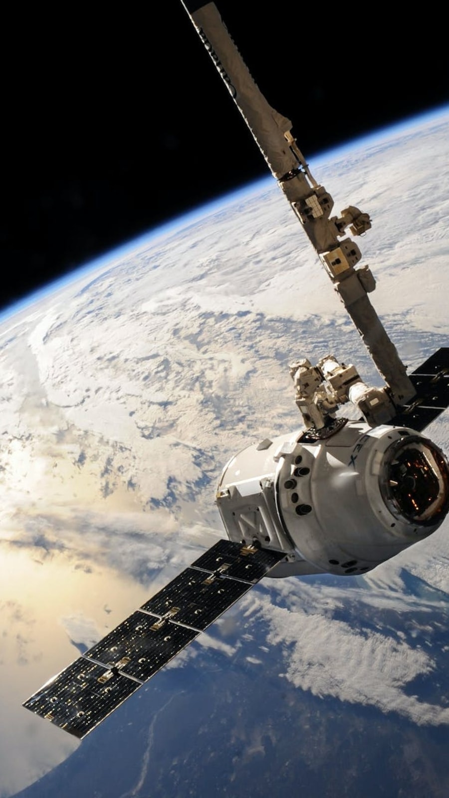 pexels-spacex-586056