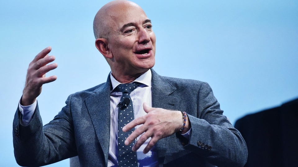 s Jeff Bezos highlights the problem with PowerPoint presentations  in Lex Fridman podcast