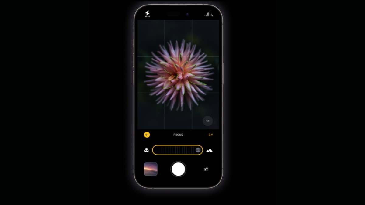 To use this iPhone photo editing app’s capabilities to the full, users will have to go to the app’s settings and turn the toggle on to get started. Next, tap 'Capture' and activate the 'Use External Storage' option. Once your external drive is connected, you can commence capturing photos. photo editing app