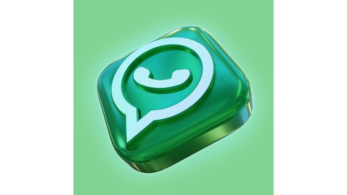1. iOS Exclusive Sticker Maker: The latest WhatsApp update brings a custom sticker maker exclusively for iOS users, allowing them to seamlessly create, edit, and share personalized stickers within the app without exiting. iOS Exclusive Sticker Maker