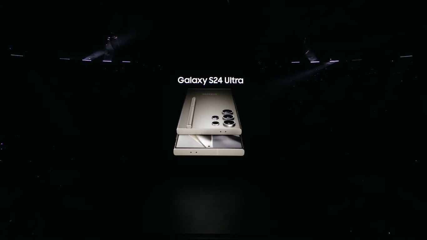 4. Enhanced Display and Design: The Galaxy S24 series boasts varying display sizes, with the S24 Ultra featuring a 6.8-inch flatter display optimized for productivity. The S24 Ultra introduces a titanium frame for enhanced durability, while the S24+ and S24 feature a streamlined One-mass design for a more aesthetic standard. Enhanced Display and Design
