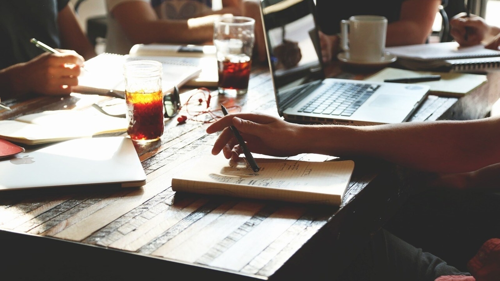 nTask app provides diverse tools and features for raising team productivity. Check details here. nTask app