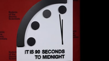 Doomsday clock