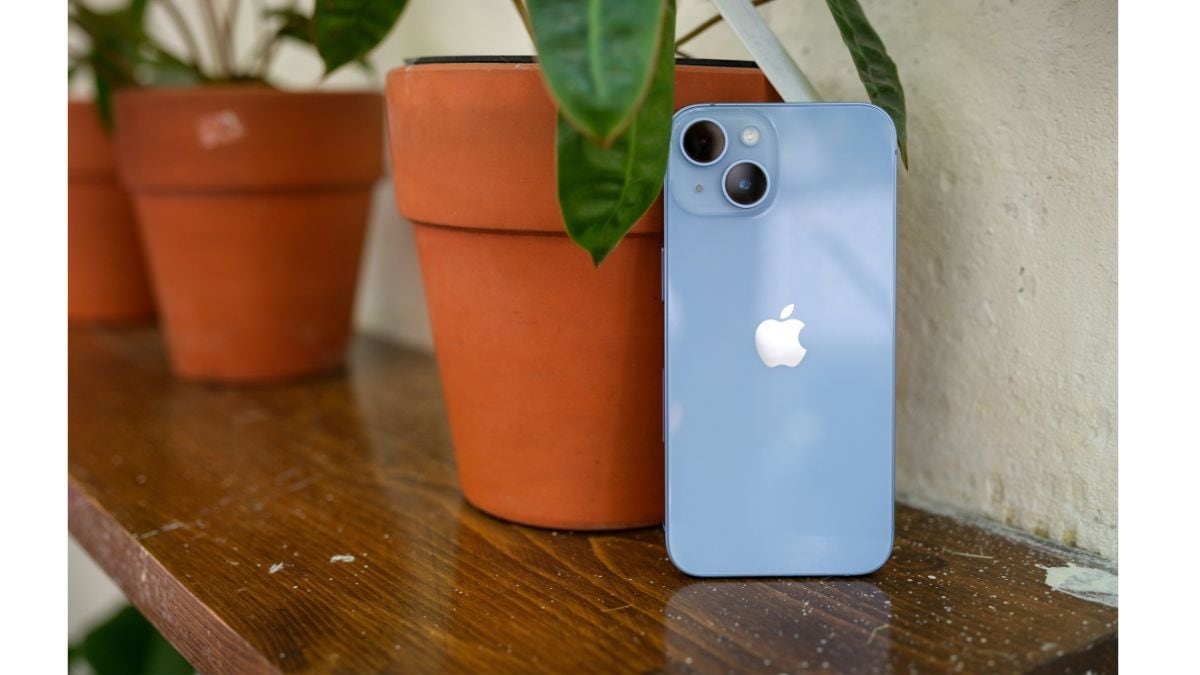 6. Make this Valentine's Day unforgettable: Then there is iPhone 15. Its price has been advertised as Rs. 62,000, which is down from Rs. 79,900 after cashback, discount and exchange. (representative photo) Make this Valentine's Day unforgettable