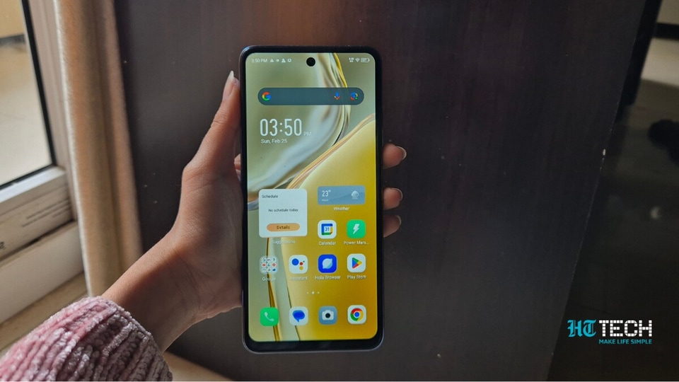 Infinix Hot 40i is backed by a 5000mAh battery.