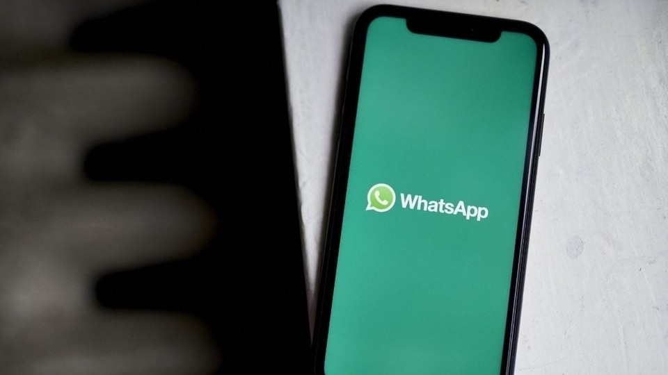 WhatsApp for Android may get a voice transcription feature, converting  voice messages into text