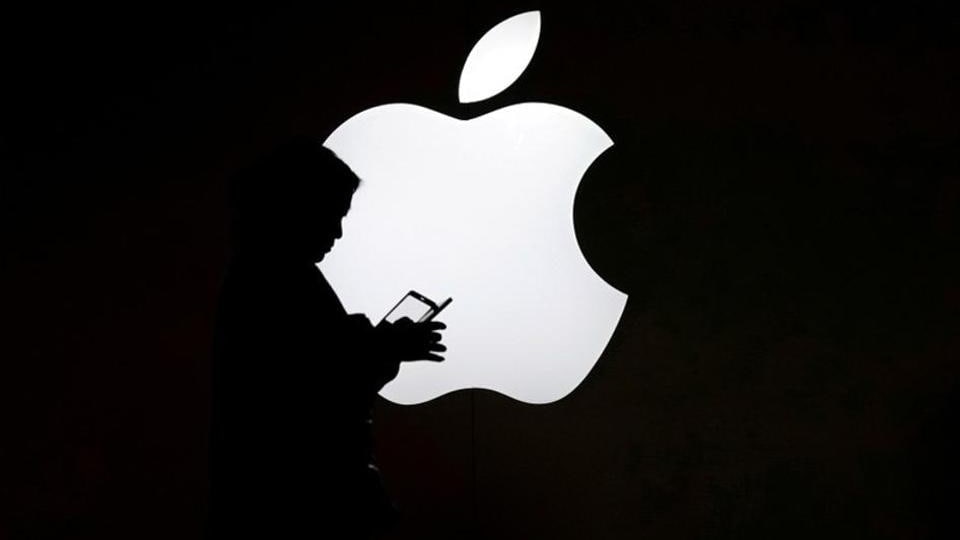 Apple phishing attack