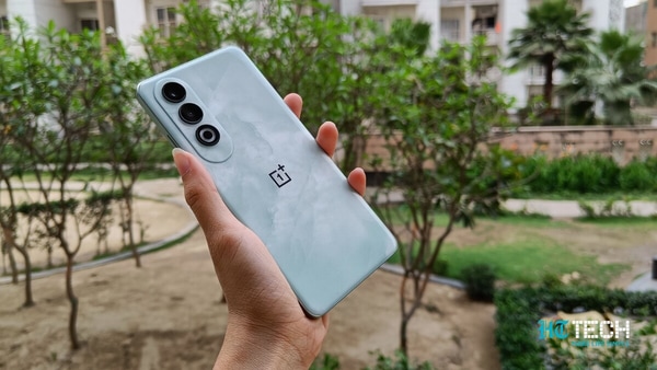 OnePlus Nord CE 4 is a good smartphone to consider under Rs. 25000 but the camera performance is something that needs to be improved.