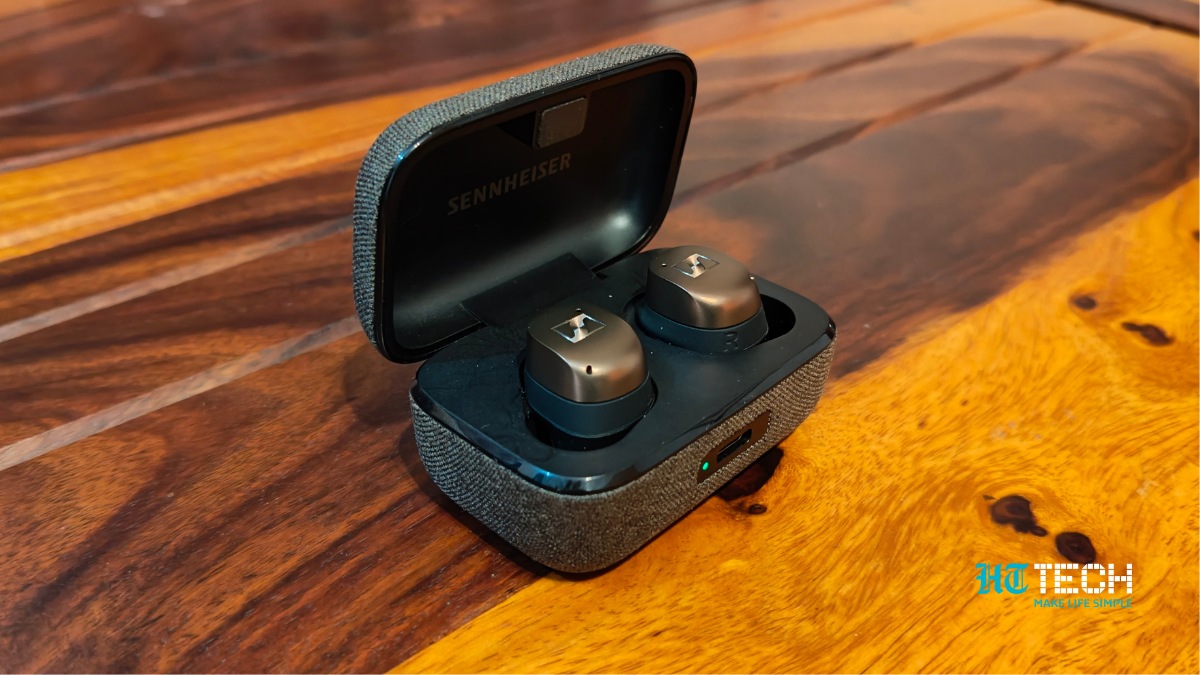 The earbuds are equipped with 7mm dynamic audio drivers with TrueResponse driver technology. Sennheiser Momentum True Wireless 4